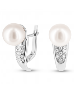 Exclusive earrings made of white gold 750 with pearls and diamonds. Artnumber 1730203