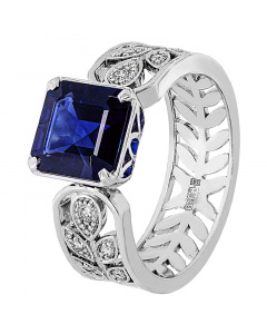 White gold ring with sapphire and diamonds. Artnumber 3820272